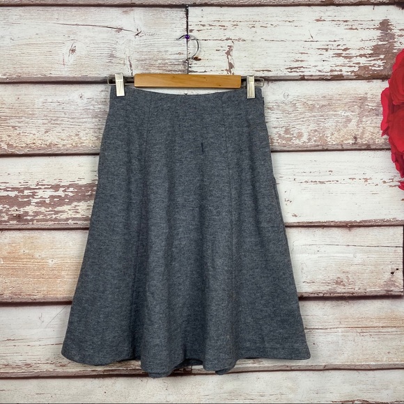 Uniqlo Dresses & Skirts - Uniqlo women wool blended flare skirt midi gray